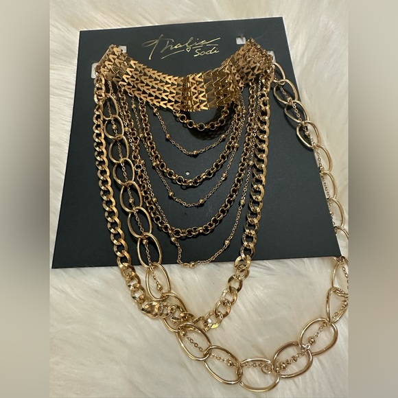 NWT Gold-Tone Layered Choker Necklace - Picture 2 of 2